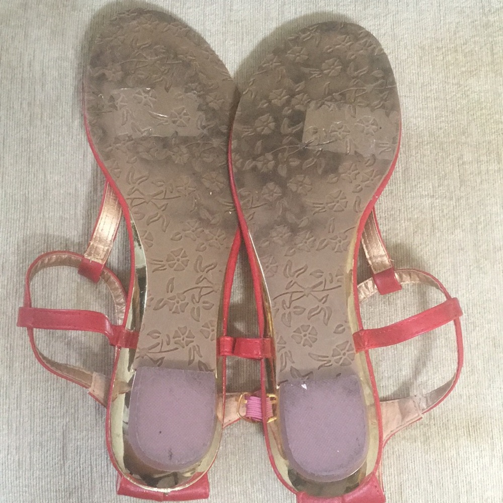 Pretty Red Rhinestone Sandals - Picture 3 of 6